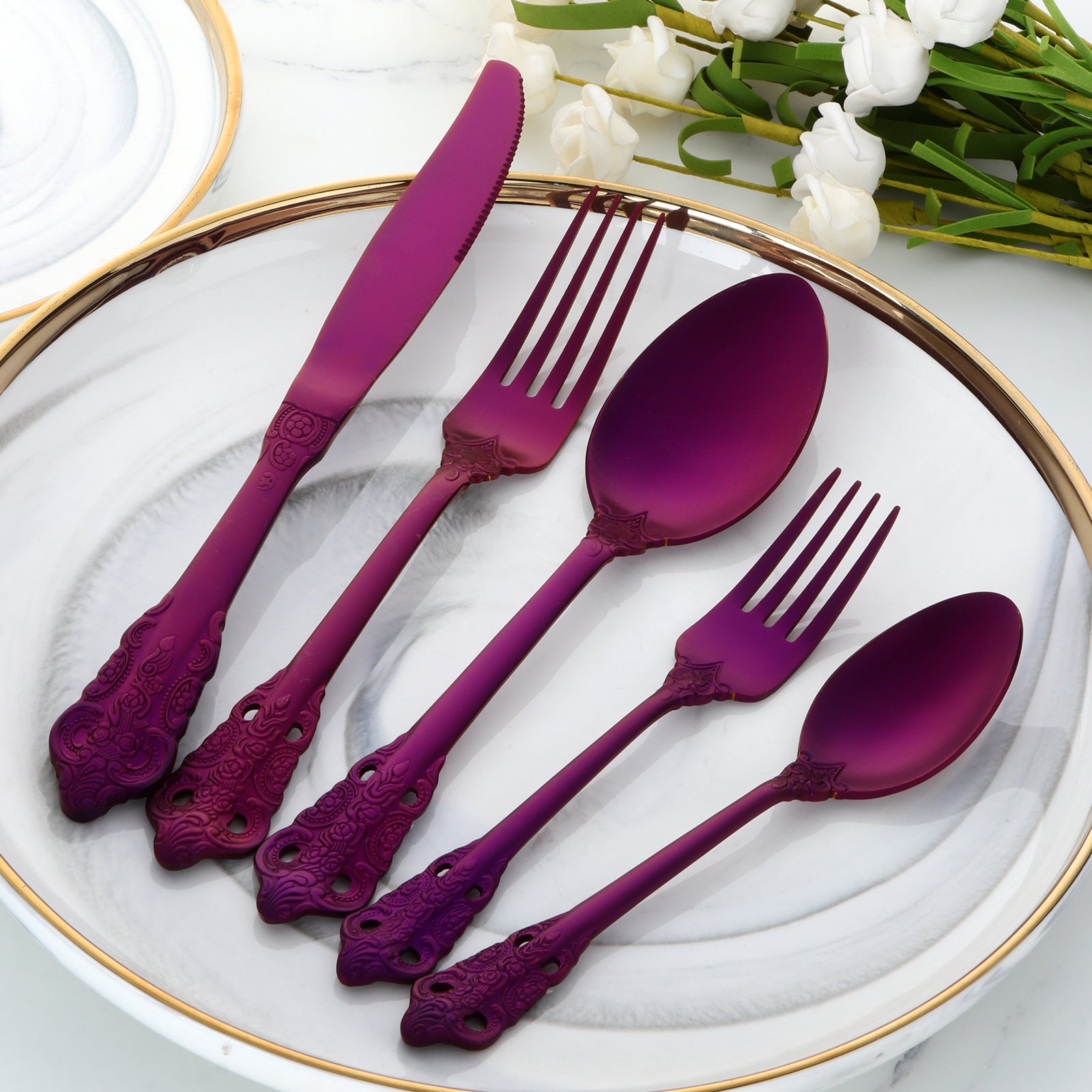 Buyer Star Hot sales Top Seller Dinnerware Sets Noble Classical Palace Stainless Steel Relief Cutlery Sets