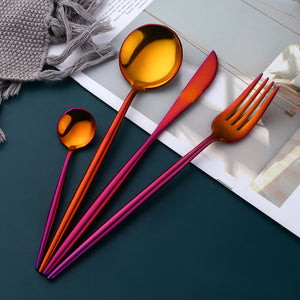 Amazon Hot Sell Western Cutlery Set Stainless Steel Silver Flatware Kitchen Wedding Cutlery Set