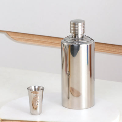 Factory Stainless Steel Wine Bottles Double Walled Insulated Beer Growler Camping Bottle with Magnet Lid
