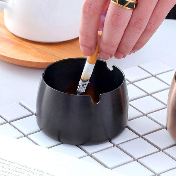 Ashtray Portable Stainless Steel Round Ashtray Anti-rusting Table-top Accessory
